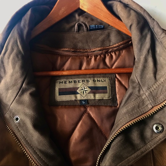 Members Only Classic Vintage Leather Jacket - Picture 3 of 10